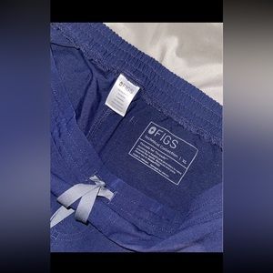 FIGS SCRUB PANTS